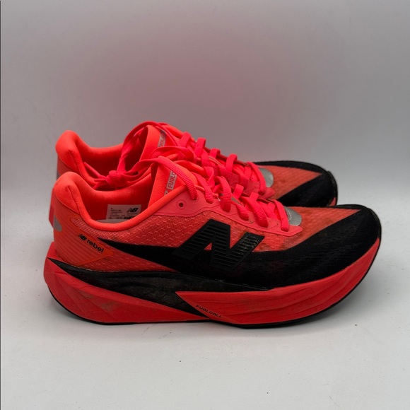 New Balance Shoes - New Balance Fuel Cell Rebel v5  women’s 8 Neon Red and Black Sneakers S3